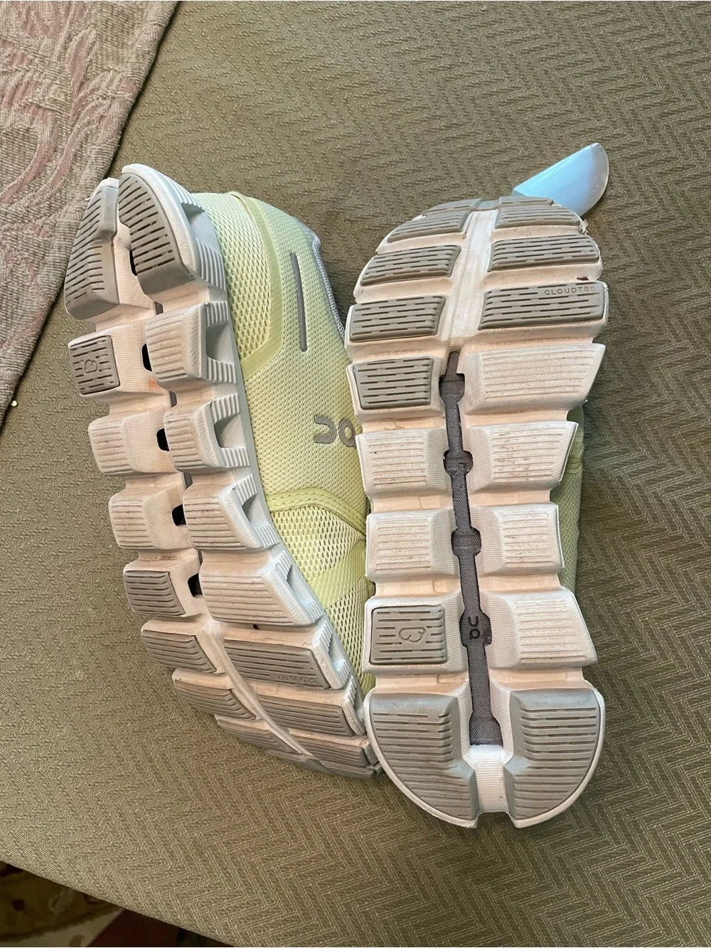 On Cloud Running Shoes